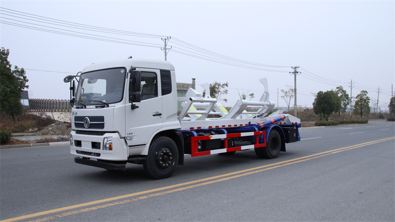 油田公用春风天锦背罐车